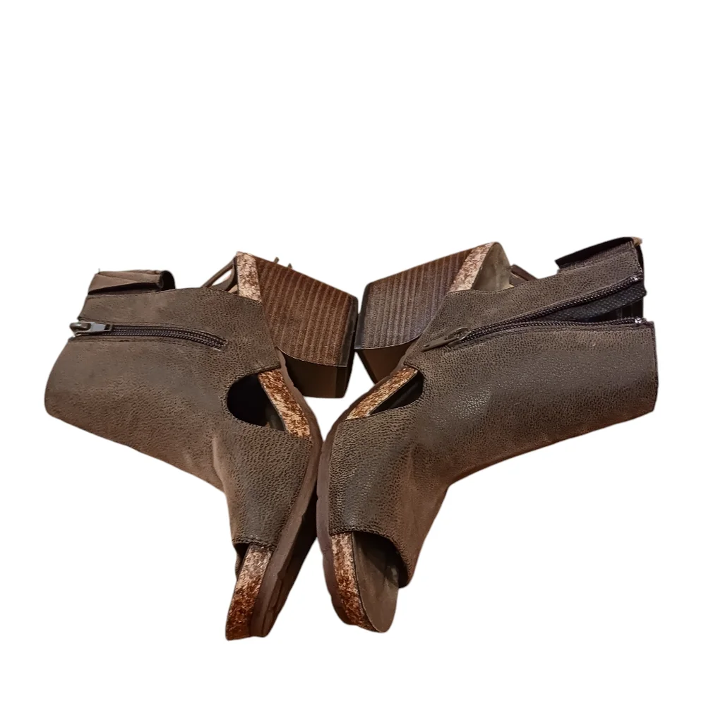 Pierre Dumas Open Toe Brown Side Zip Fringed Booties Sandals Ladies 6 1/2 Boho